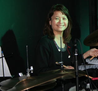 Collette d'Almeida (drums)